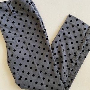 Ann Taylor gray and black dotted signature pants